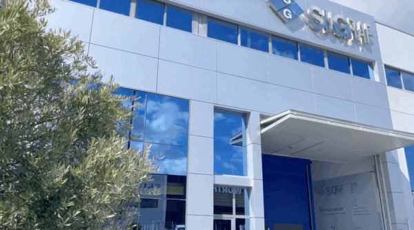 Fachada principal de Sugraf Tecnología y Producto en Zaragoza