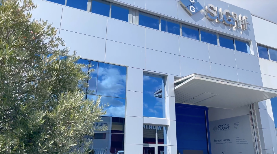 Fachada principal de Sugraf Tecnología y Producto en Zaragoza